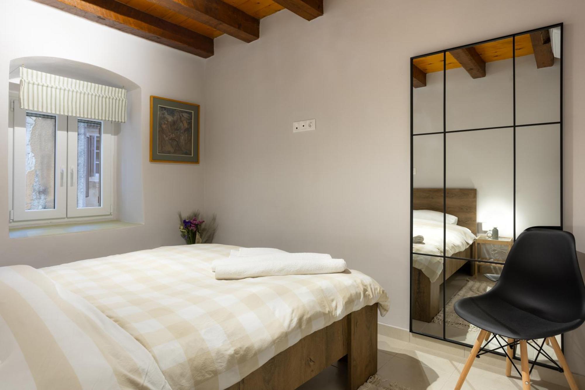 Alma Libre / Campiello / Corfu Old Town Apartment